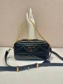 Picture of Prada Lady Handbags _SKUfw131860976fw